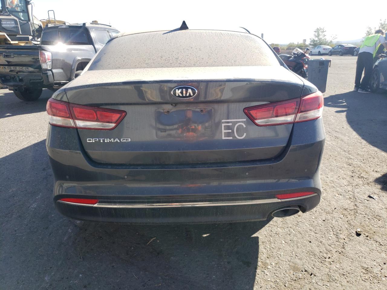 2018 KIA Optima VIN KNAGT4L33J5214291 Copart auction photo, front end damage thumbnail 6