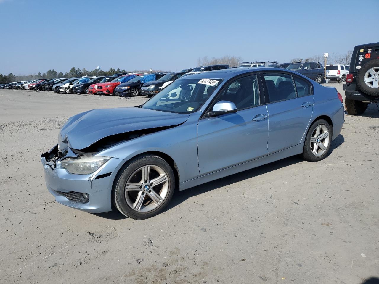 2013 BMW 3er VIN WBA3A5C55DF351324