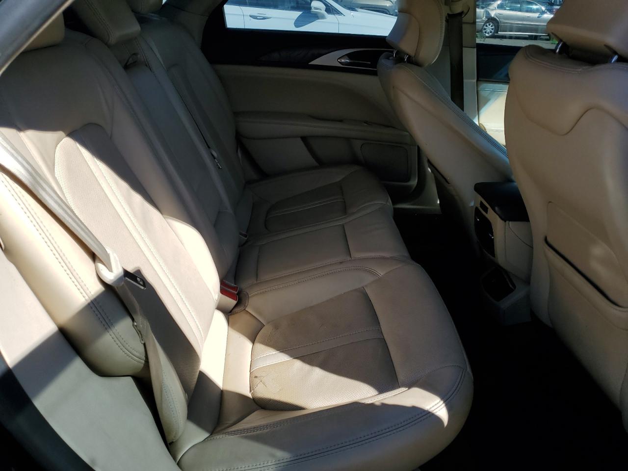 2017 Lincoln MKZ VIN 3LN6L5E93HR654925 Copart auction photo, undercarriage / side damage thumbnail 10