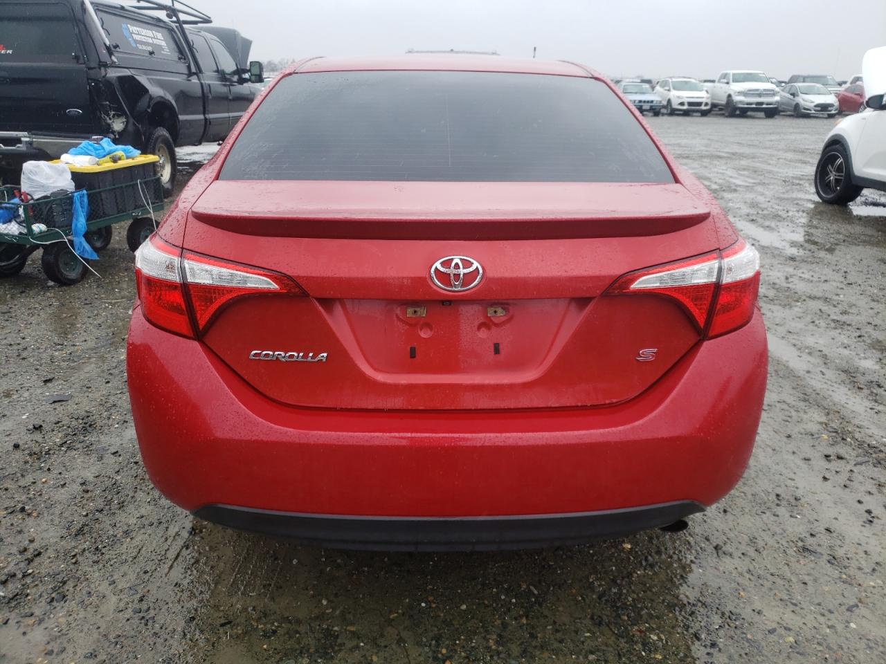 2015 Toyota Corolla VIN 5YFBURHE6FP300352 Copart auction photo, front end damage thumbnail 6