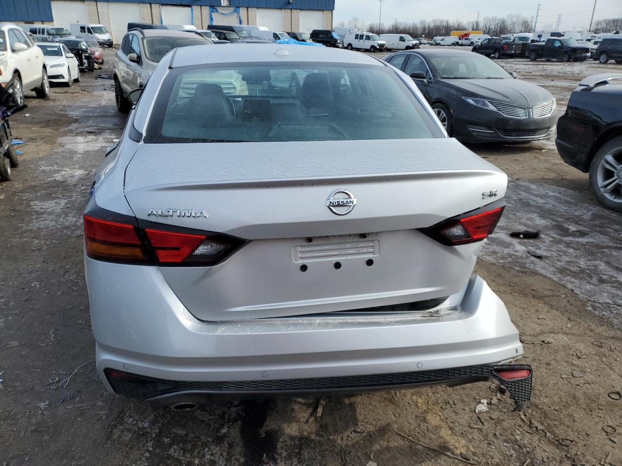 2020 Nissan Altima VIN 1N4BL4CV5LC204302 Copart auction photo, all over damage thumbnail 6