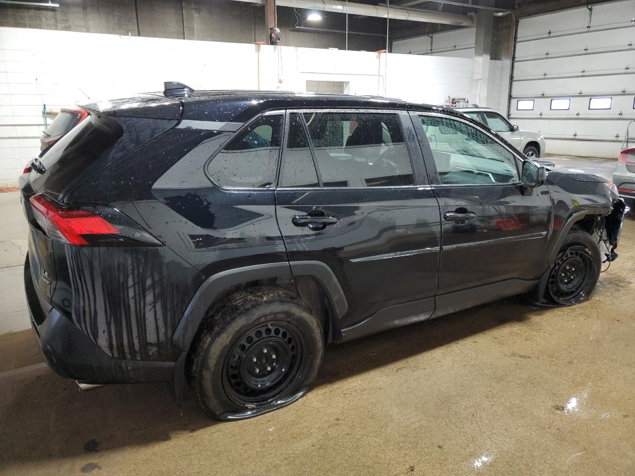 2022 Toyota RAV 4 VIN 2T3F1RFV7NW311376 Copart auction photo, front end damage thumbnail 3