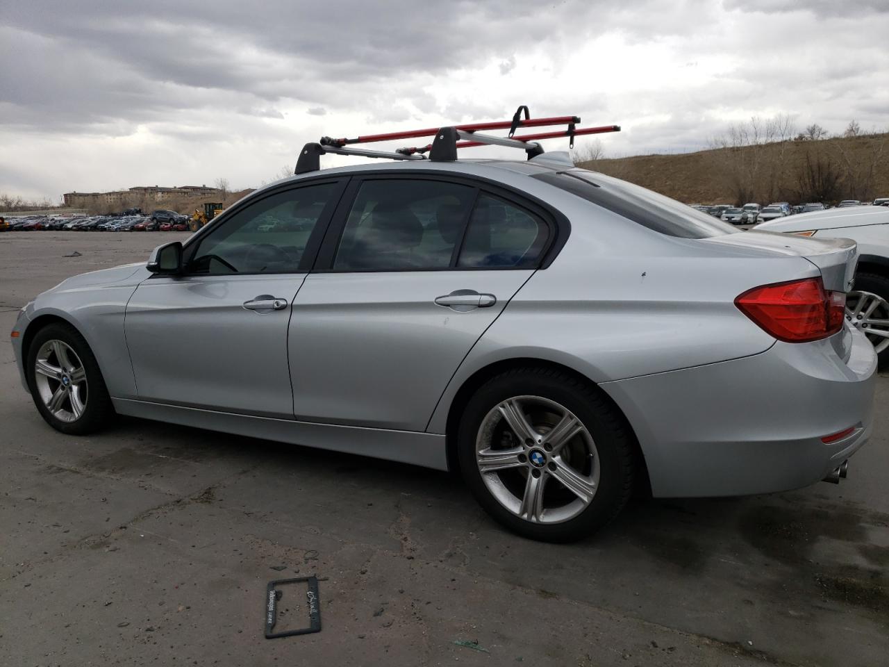 2014 BMW 3er VIN WBA3B3C55EJ983157 Copart auction photo, mechanical / hail damage thumbnail 2