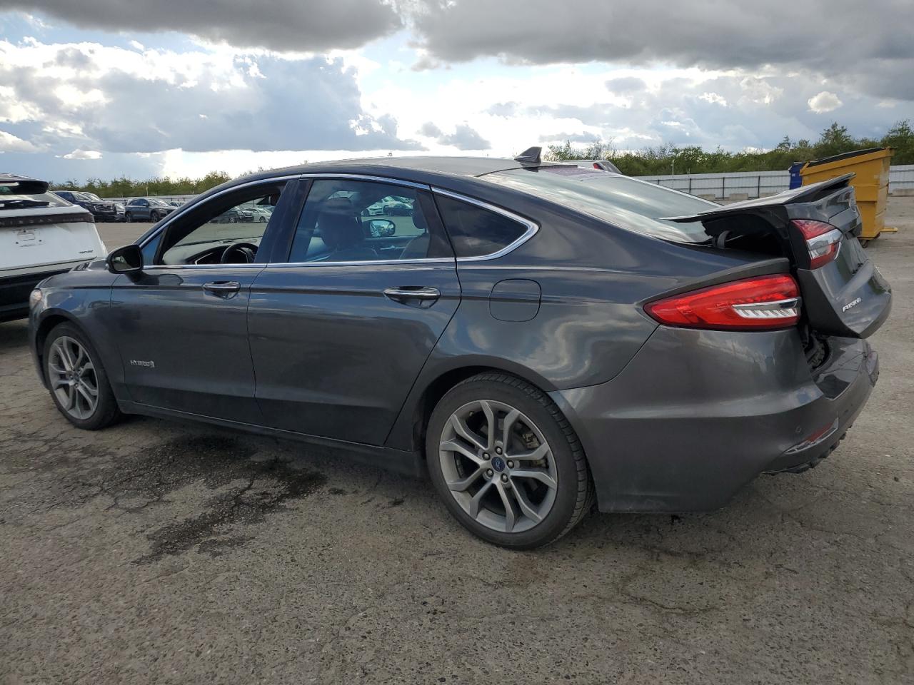 2019 Ford Fusion VIN 3FA6P0RU6KR182145 Copart auction photo, rear end damage thumbnail 2