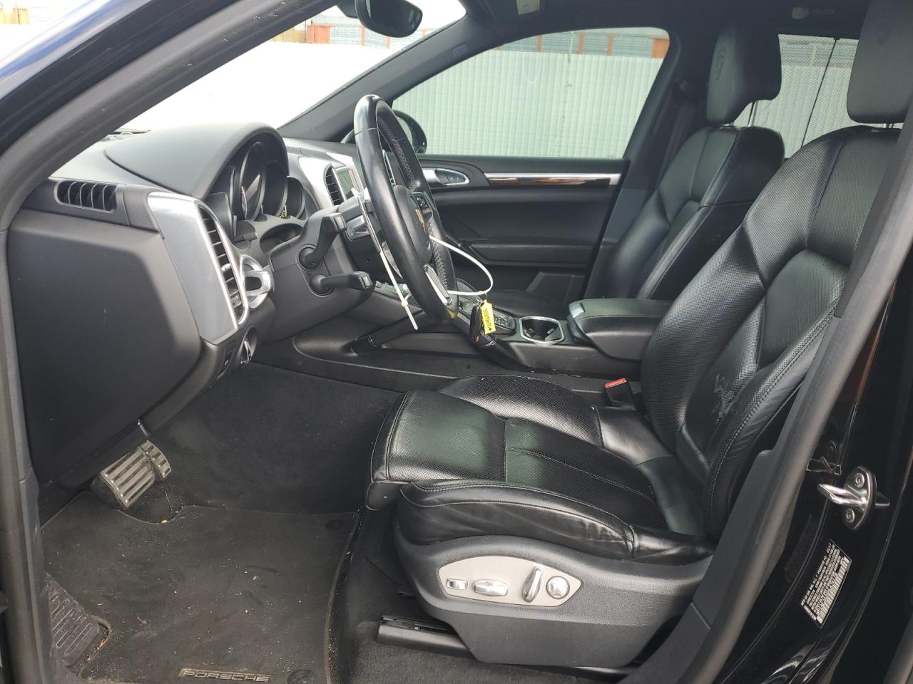 2017 Porsche Cayenne VIN WP1AE2A26HLA74128 Copart auction photo, burn / minor dent/scratches damage thumbnail 7