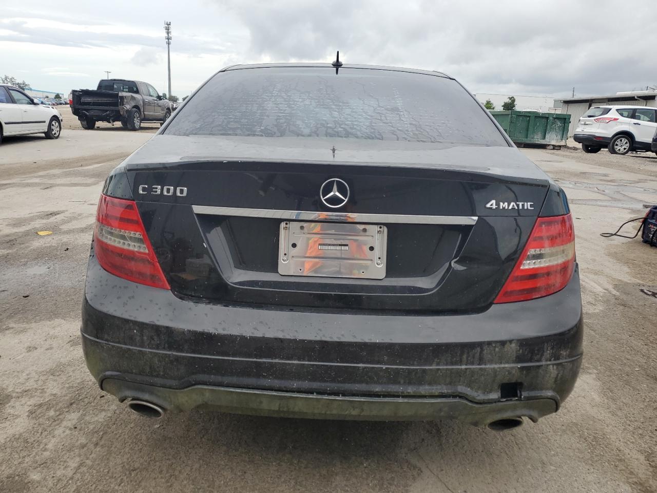 2013 Mercedes-Benz C-klasse VIN WDDGF8AB1DR270308 Copart auction photo, front end / rear end damage thumbnail 6