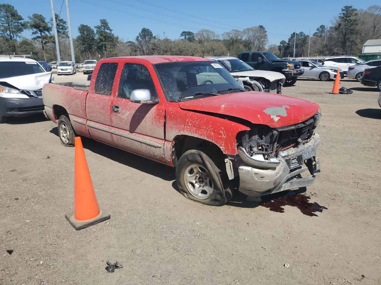 2002 GMC Sierra VIN 2GTEK19T921267597 Copart auction photo, front end damage thumbnail 4