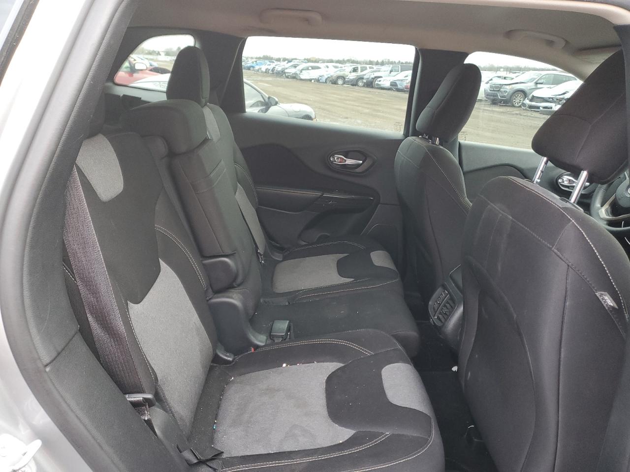 2014 Jeep Cherokee VIN 1C4PJMAB1EW222943 Copart auction photo, front end / minor dent/scratches damage thumbnail 11