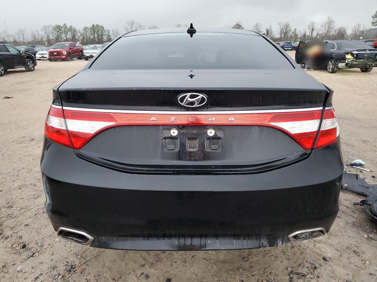 2017 Hyundai Azera VIN KMHFG4JG9HA583193 Copart auction photo, front end / side damage thumbnail 6