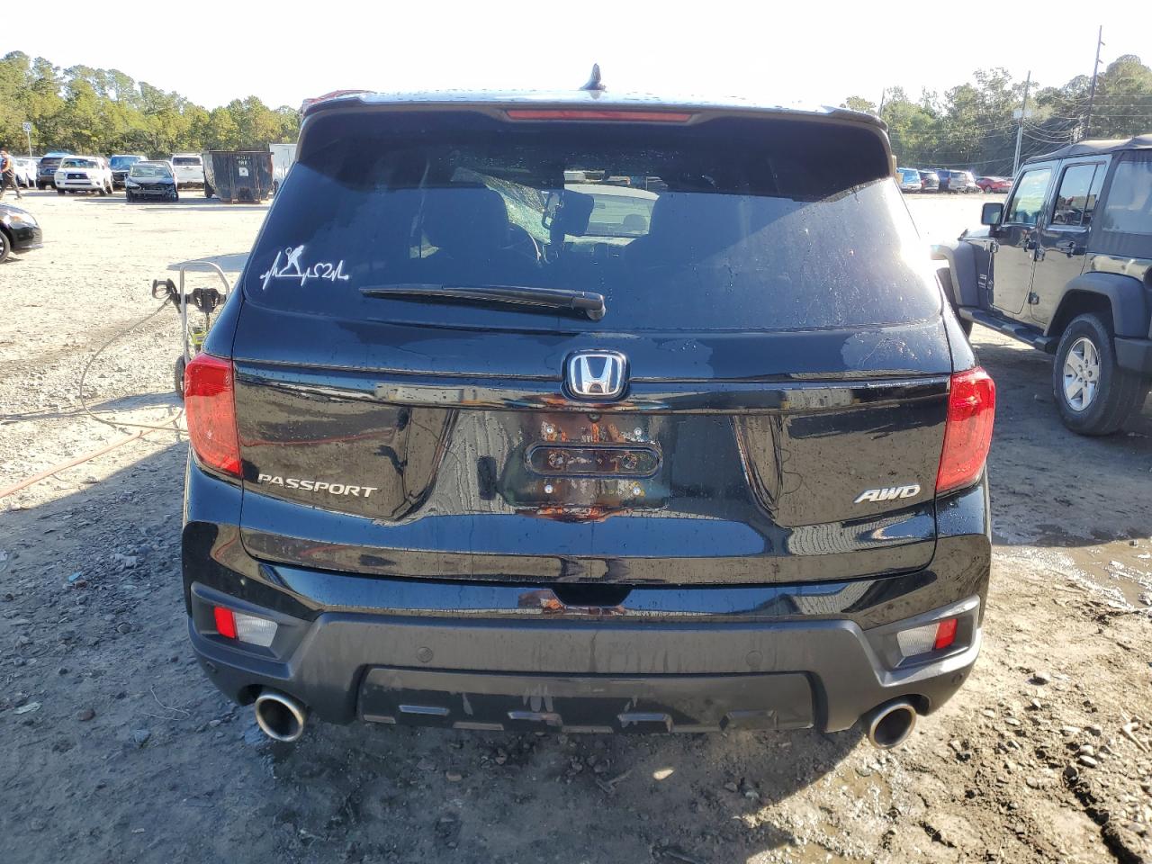 2024 Honda Passport VIN 5FNYF8H50RB004242 Copart auction photo, front end / top/roof damage thumbnail 6