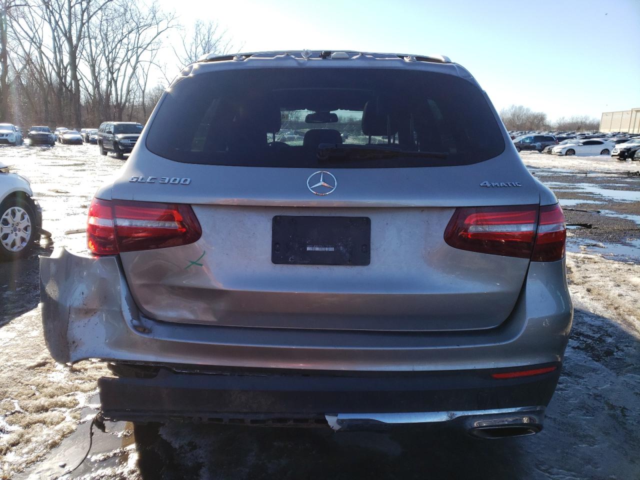 2019 Mercedes-Benz GLC VIN WDC0G4KB0KV135657 Copart auction photo, rear end / minor dent/scratches damage thumbnail 6