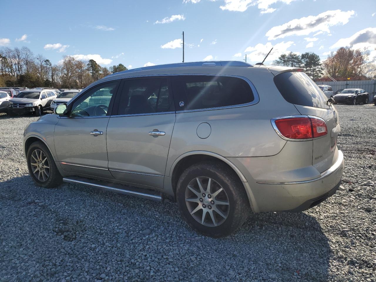 2014 Buick Enclave VIN 5GAKRBKD2EJ274930 Copart auction photo, minor dent/scratches damage thumbnail 2