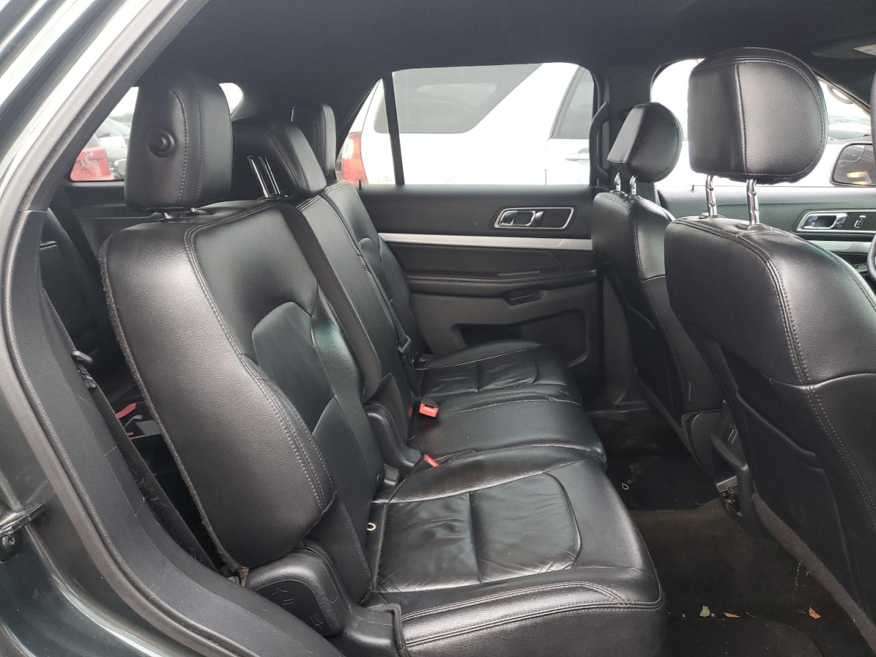 2016 Ford Explorer VIN 1FM5K7D84GGB16498 Copart auction photo, rear end / minor dent/scratches damage thumbnail 11