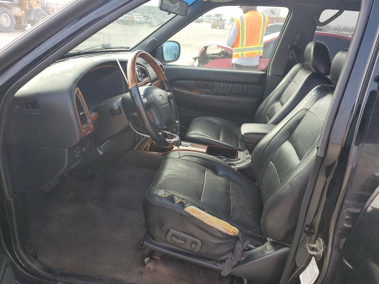 2001 Infiniti QX4 VIN JNRDR09X21W204207 Copart auction photo, water/flood damage thumbnail 7