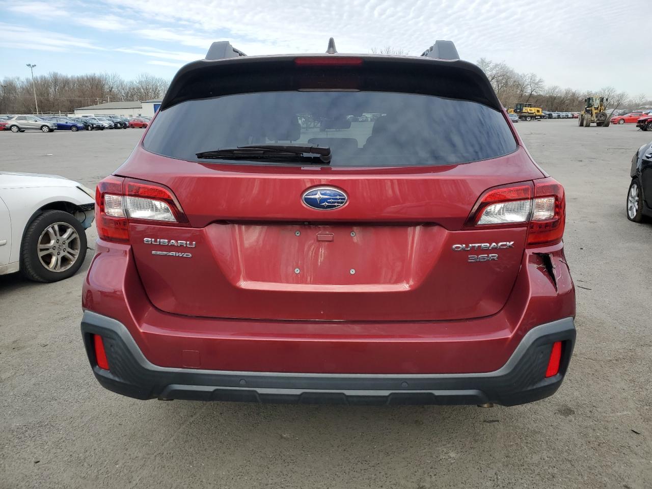 2019 Subaru Outback VIN 4S4BSENC9K3332020 Copart auction photo, front end / rear end damage thumbnail 6