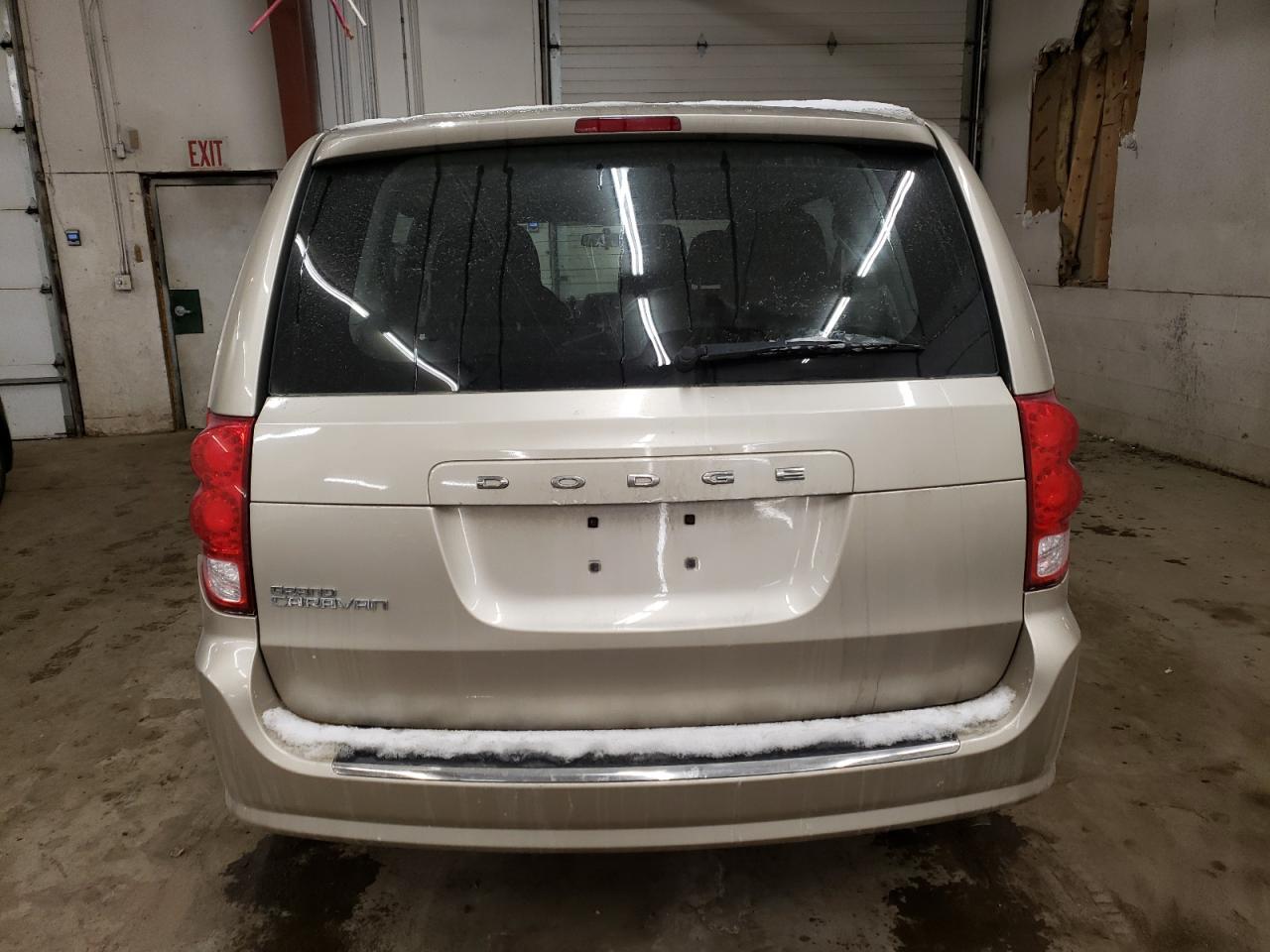 2015 Dodge Caravan VIN 2C4RDGBG7FR532231 Copart auction photo, rear end / side damage thumbnail 6