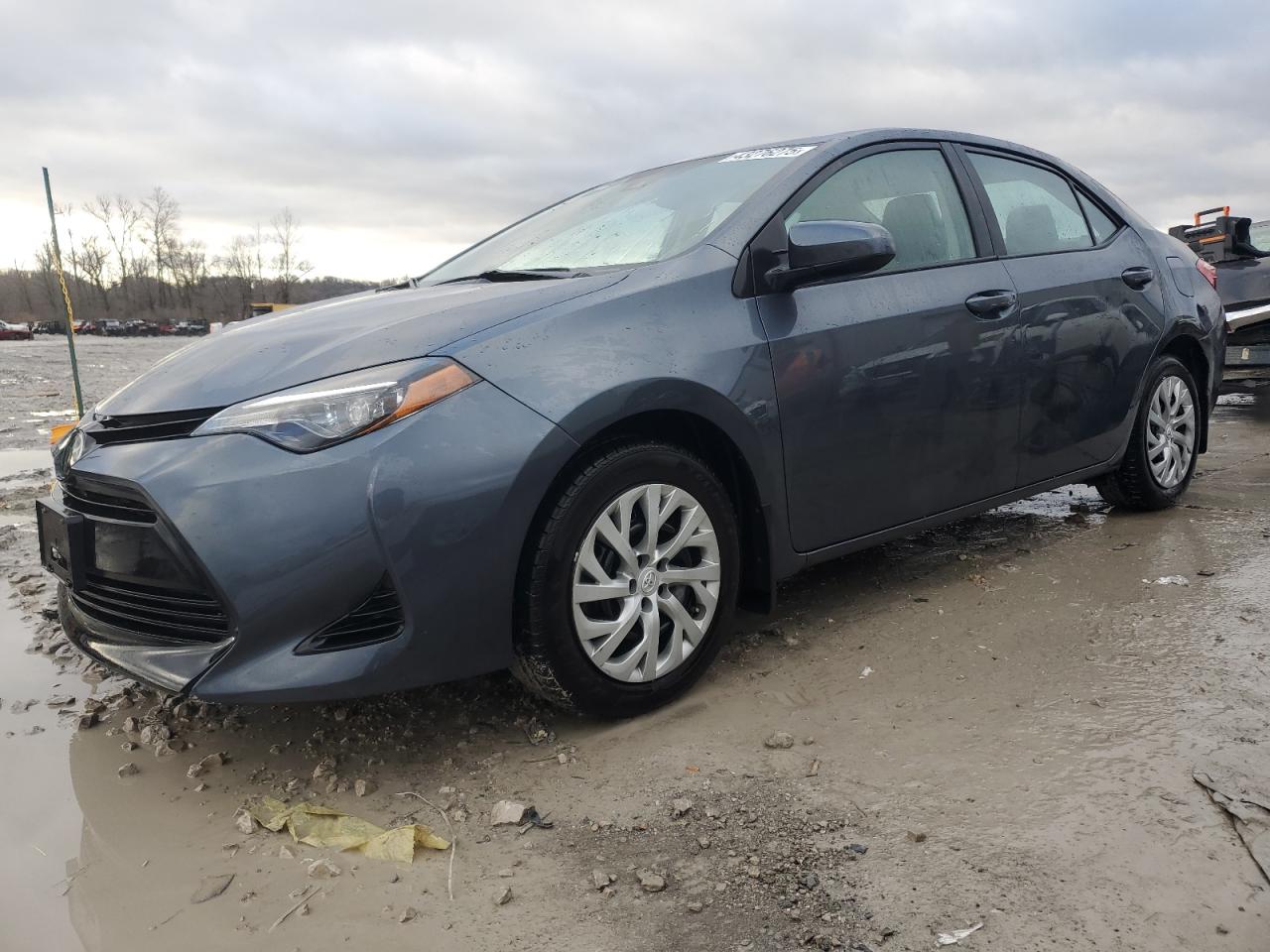 2018 Toyota Corolla VIN 2T1BURHE7JC075741