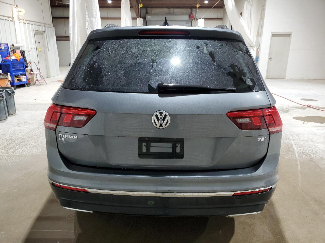 2018 Volkswagen Tiguan VIN 3VV3B7AX8JM069174 Copart auction photo, front end damage thumbnail 6