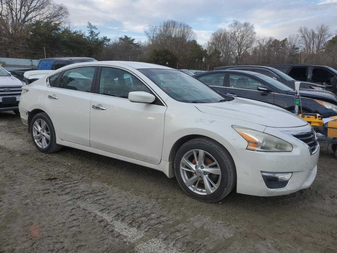 2013 Nissan Altima VIN 1N4AL3AP8DN429457 Copart auction photo, rear end / minor dent/scratches damage thumbnail 4
