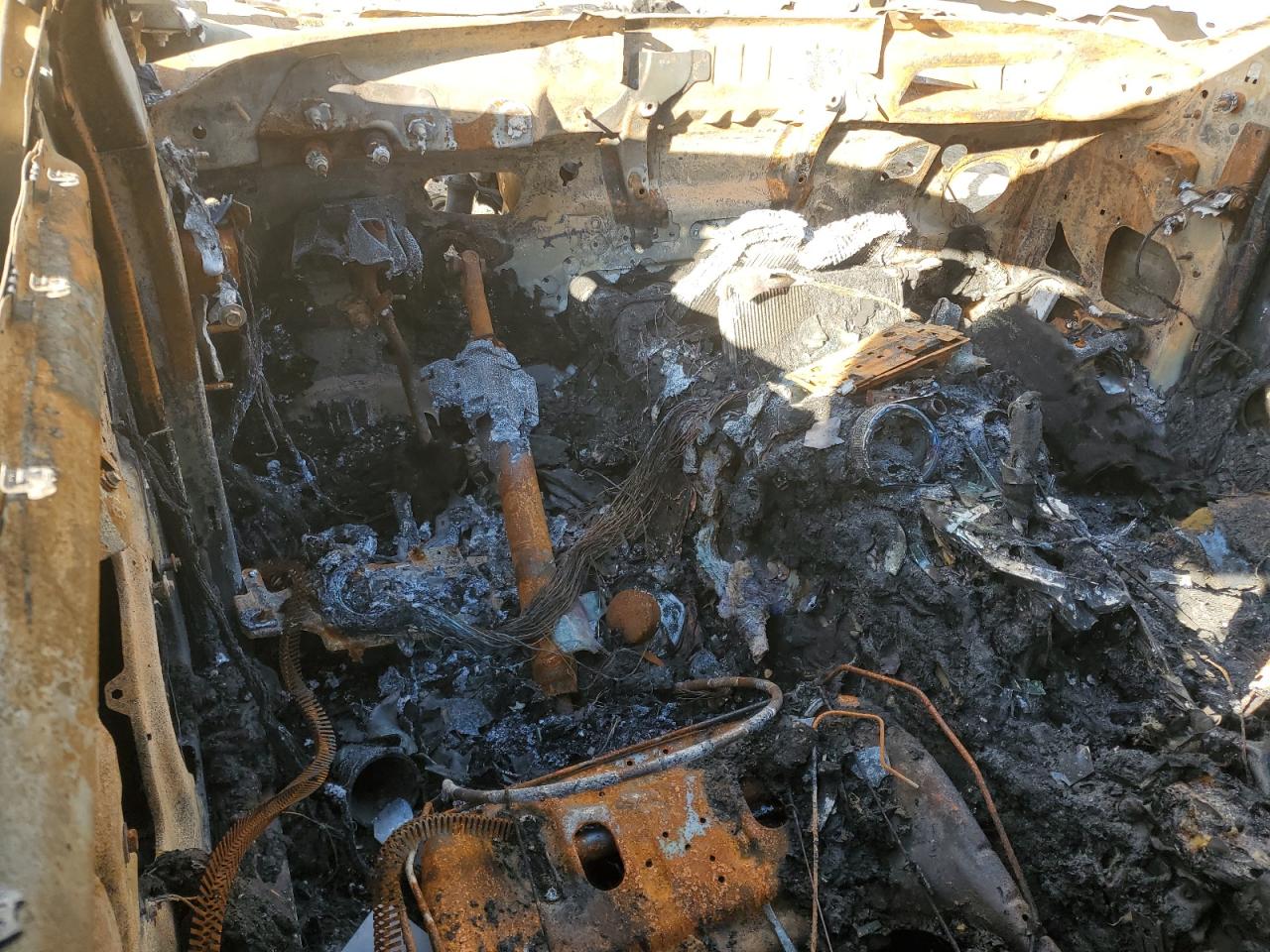 2019 Chevrolet Camaro VIN 1G1FB1RX6K0130483 Copart auction photo, burn damage thumbnail 8