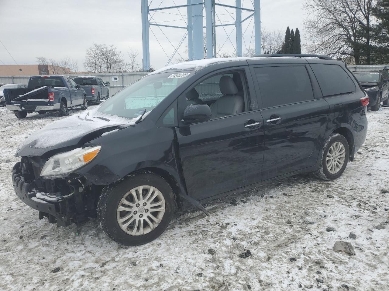 2017 Toyota Sienna VIN 5TDYZ3DC4HS879882