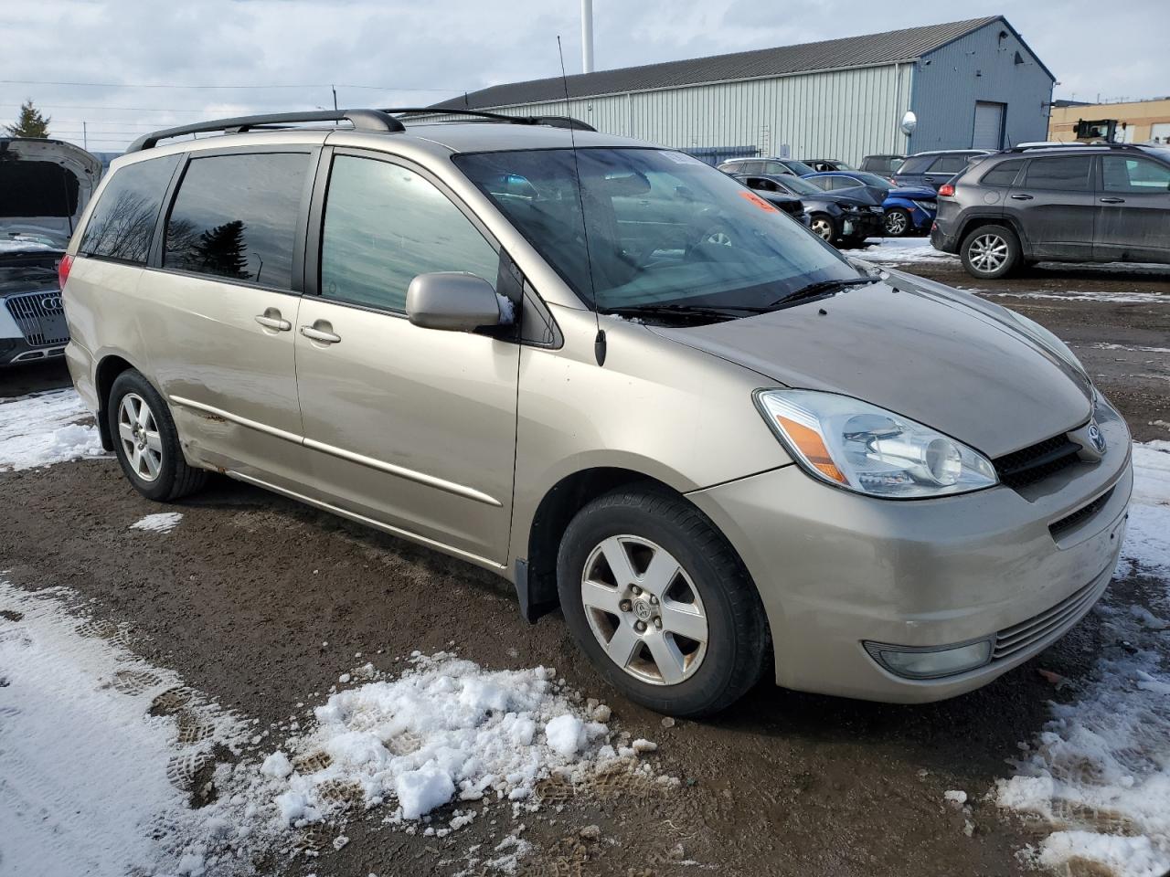 2004 Toyota Sienna VIN 5TDZA23C74S070765 Copart auction photo, minor dent/scratches / side damage thumbnail 4