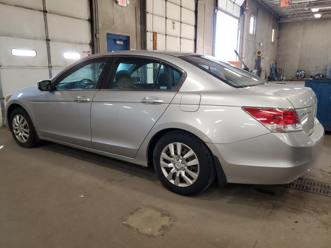2009 Honda Accord VIN 1HGCP26359A181000 Copart auction photo, rear end / side damage thumbnail 2