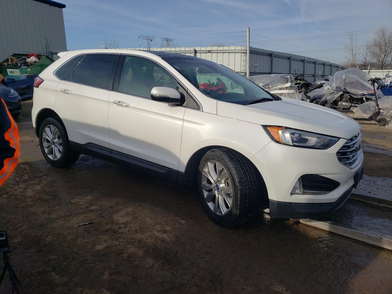2021 Ford Edge VIN 2FMPK4K9XMBA26889 Copart auction photo, front end / minor dent/scratches damage thumbnail 4