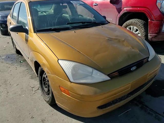 2001 Ford Focus VIN 1FAFP33P81W152614 Copart auction photo, front end damage thumbnail 10