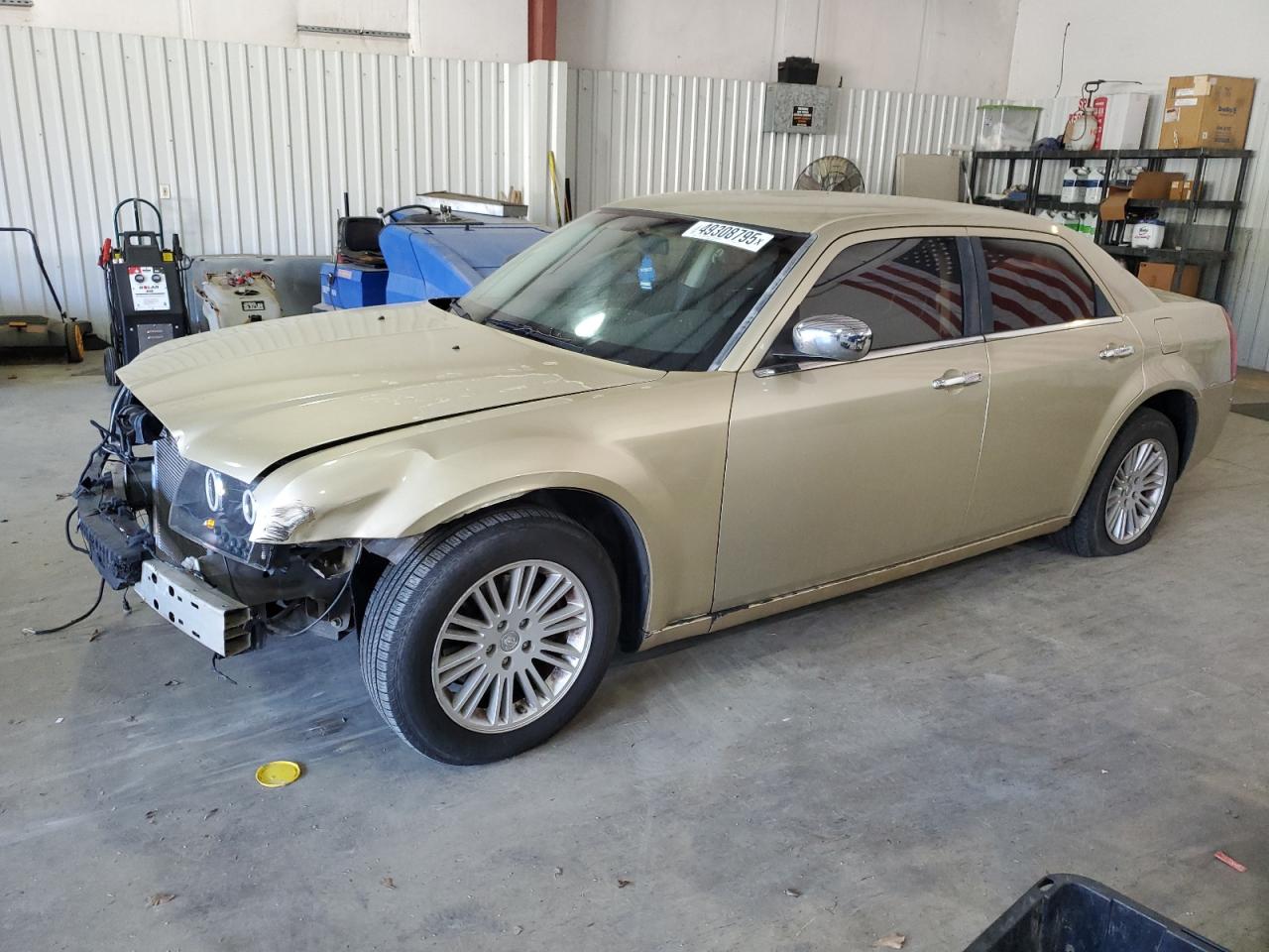 2010 Chrysler 300 VIN 2C3CA4CD2AH163153 - Copart auction photo