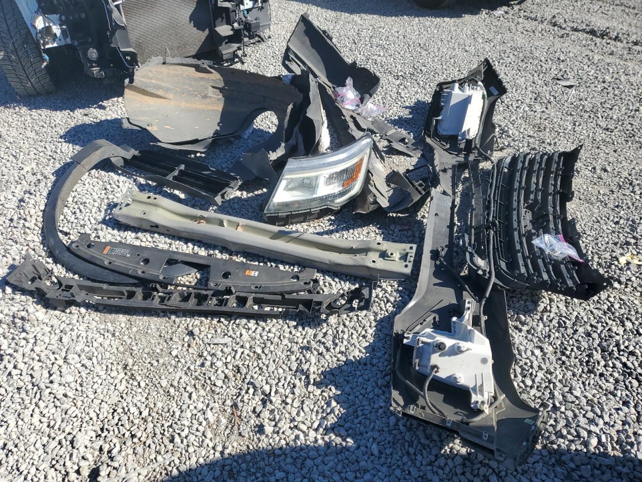 2016 Ford Explorer VIN 1FM5K7DH3GGD21441 Copart auction photo, front end damage thumbnail 13