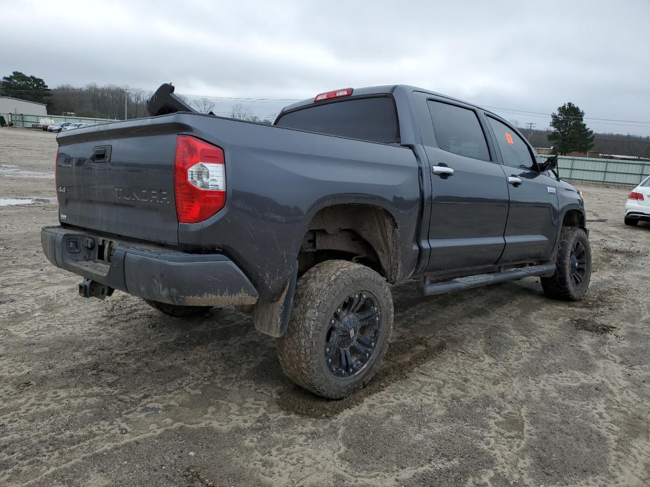 2018 Toyota Tundra VIN 5TFAW5F15JX716708 Copart auction photo, all over damage thumbnail 3