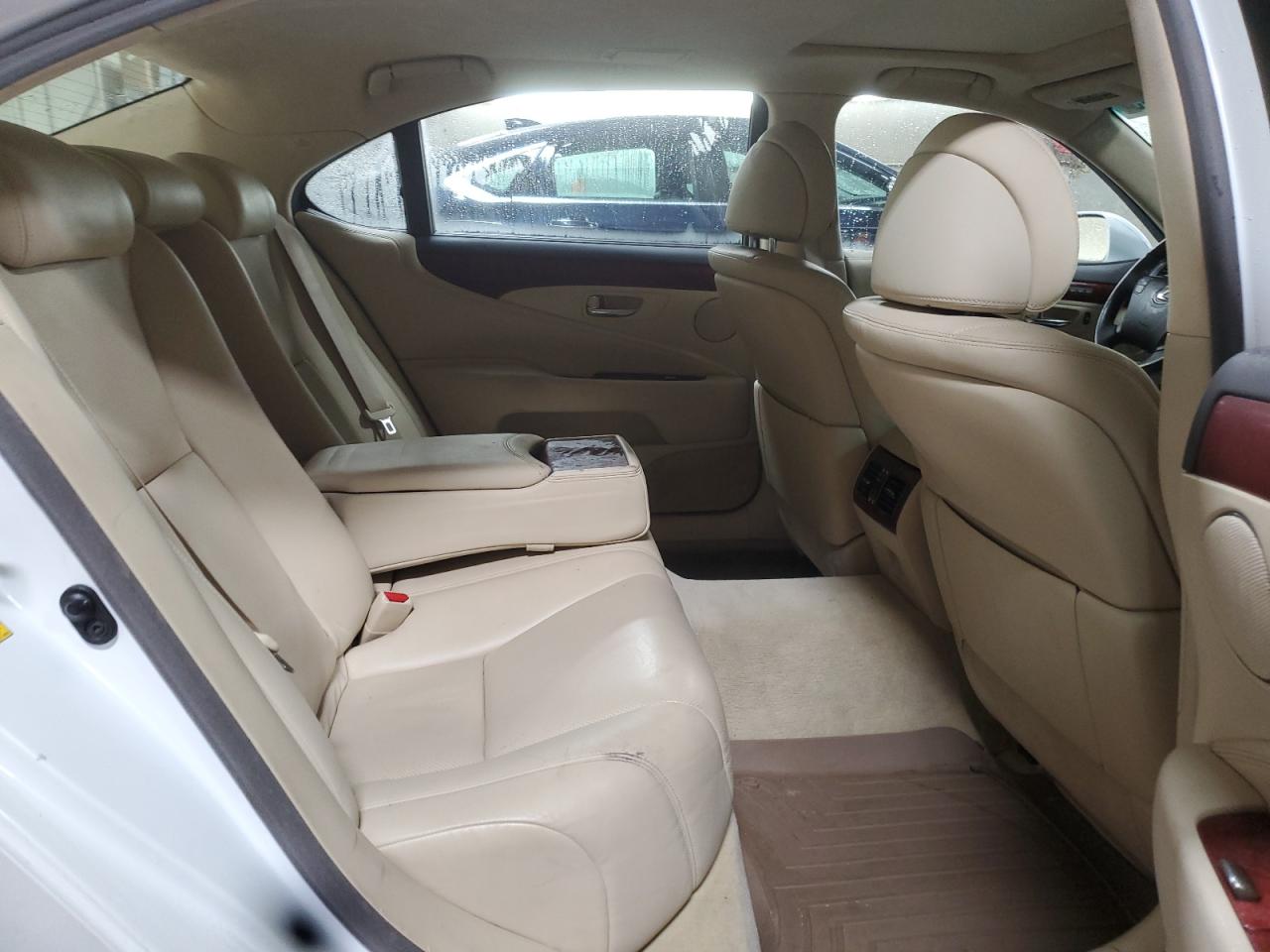 2010 Lexus LS VIN JTHDL5EFXA5001985 Copart auction photo, front end damage thumbnail 10