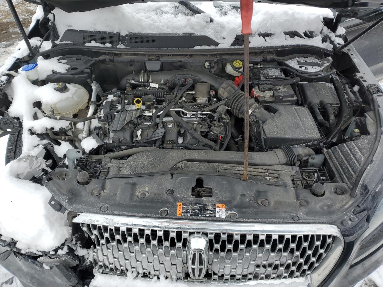 2021 Lincoln Corsair VIN 5LMCJ2D90MUL03933 Copart auction photo, front end damage thumbnail 11