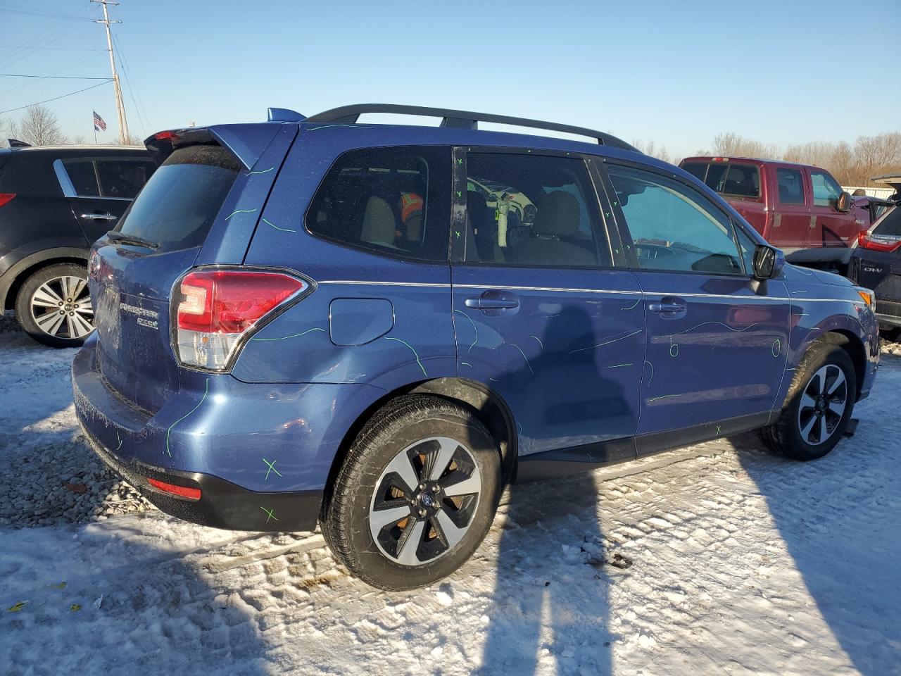 2017 Subaru Forester VIN JF2SJAGC1HH496517 Copart auction photo, front end / side damage thumbnail 3