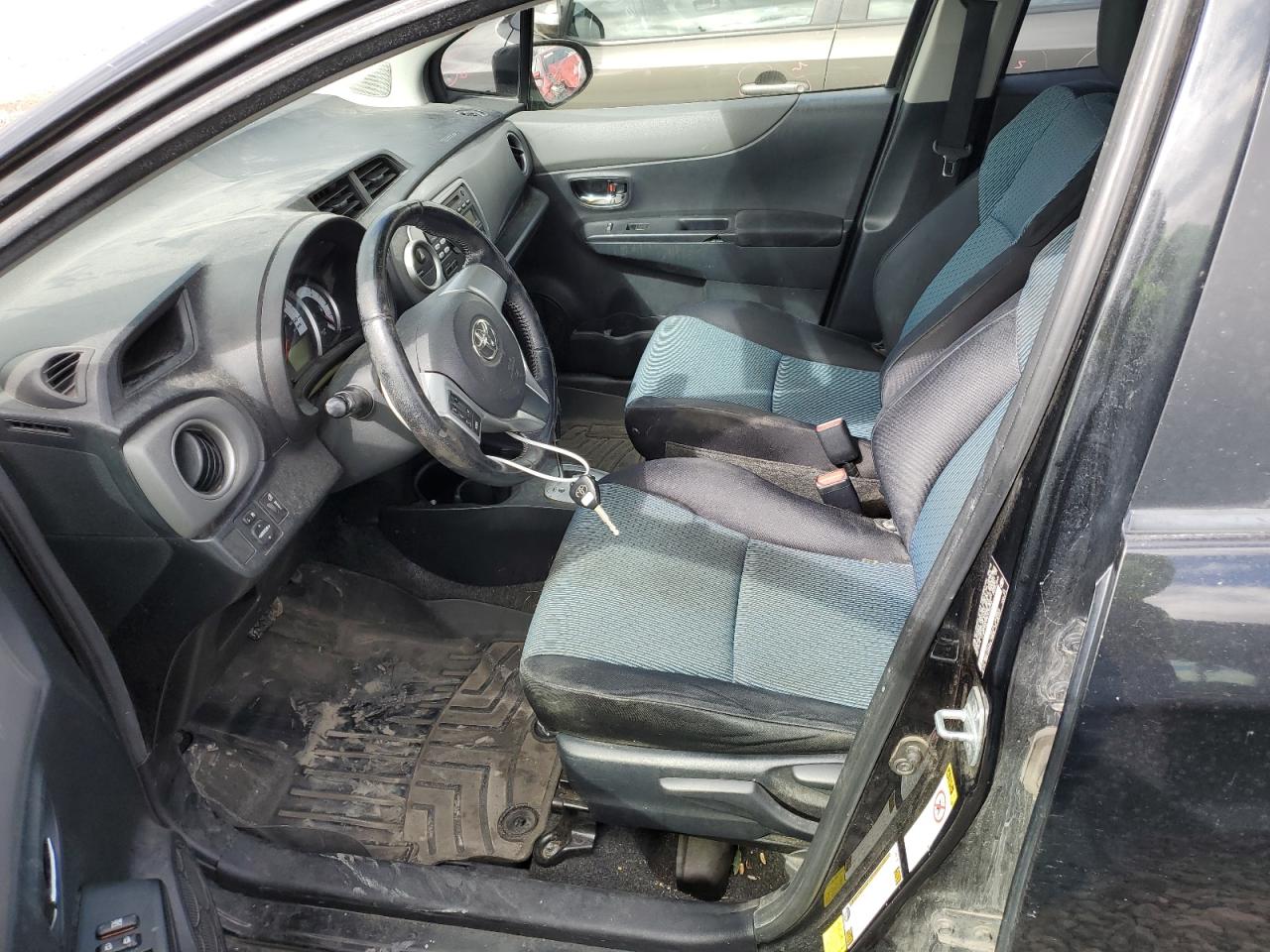 2012 Toyota Yaris VIN JTDKTUD37CD535593 Copart auction photo, front end / all over damage thumbnail 7