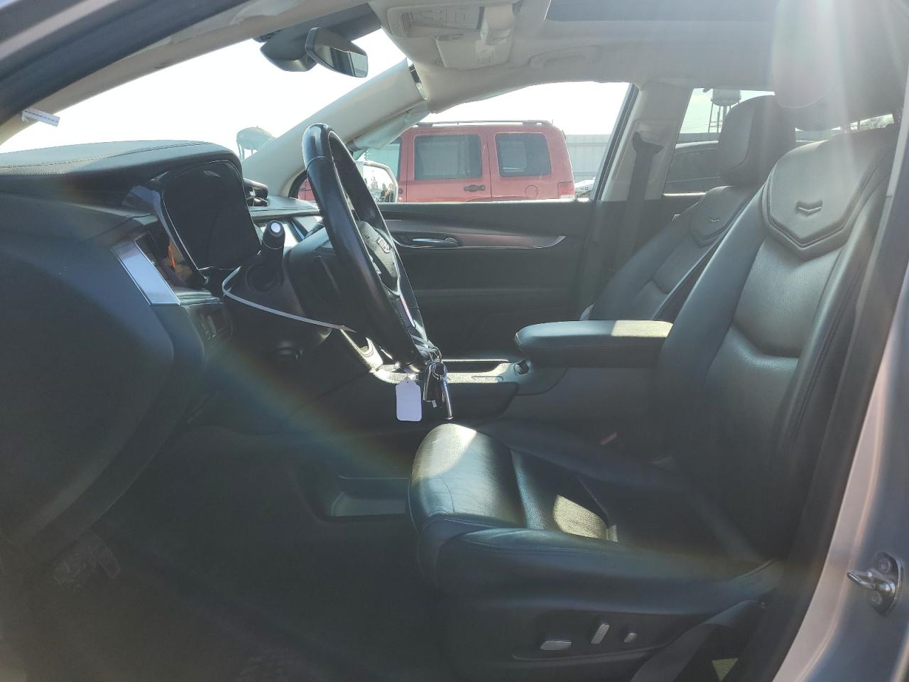 2019 Cadillac XT5 VIN 1GYKNERSXKZ224252 Copart auction photo, rear end damage thumbnail 7