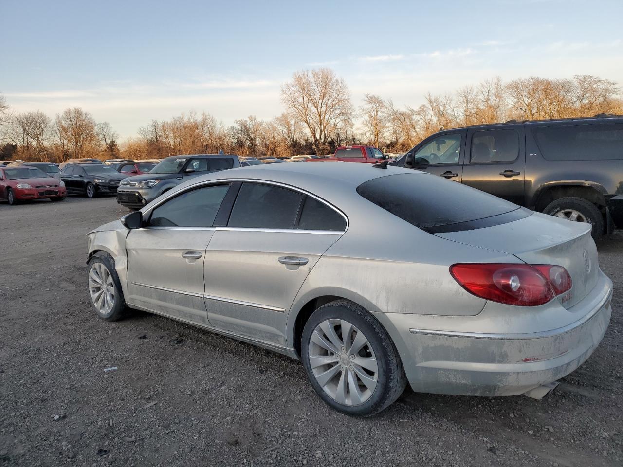 2010 Volkswagen Passat CC VIN WVWMN7AN6AE546294 Copart auction photo, front end / side damage thumbnail 2