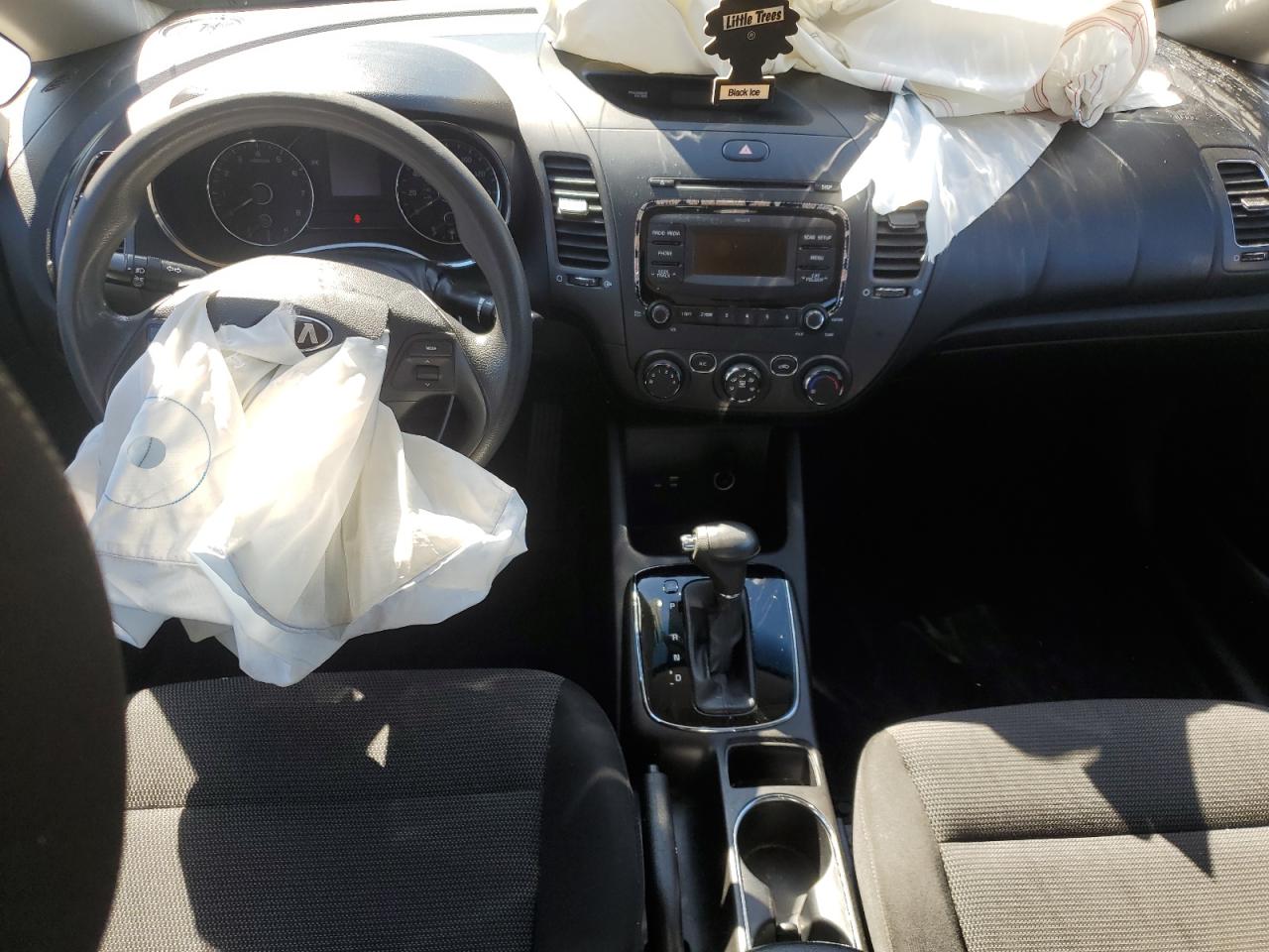 2017 KIA Forte VIN 3KPFK4A70HE030724 Copart auction photo, front end damage thumbnail 8