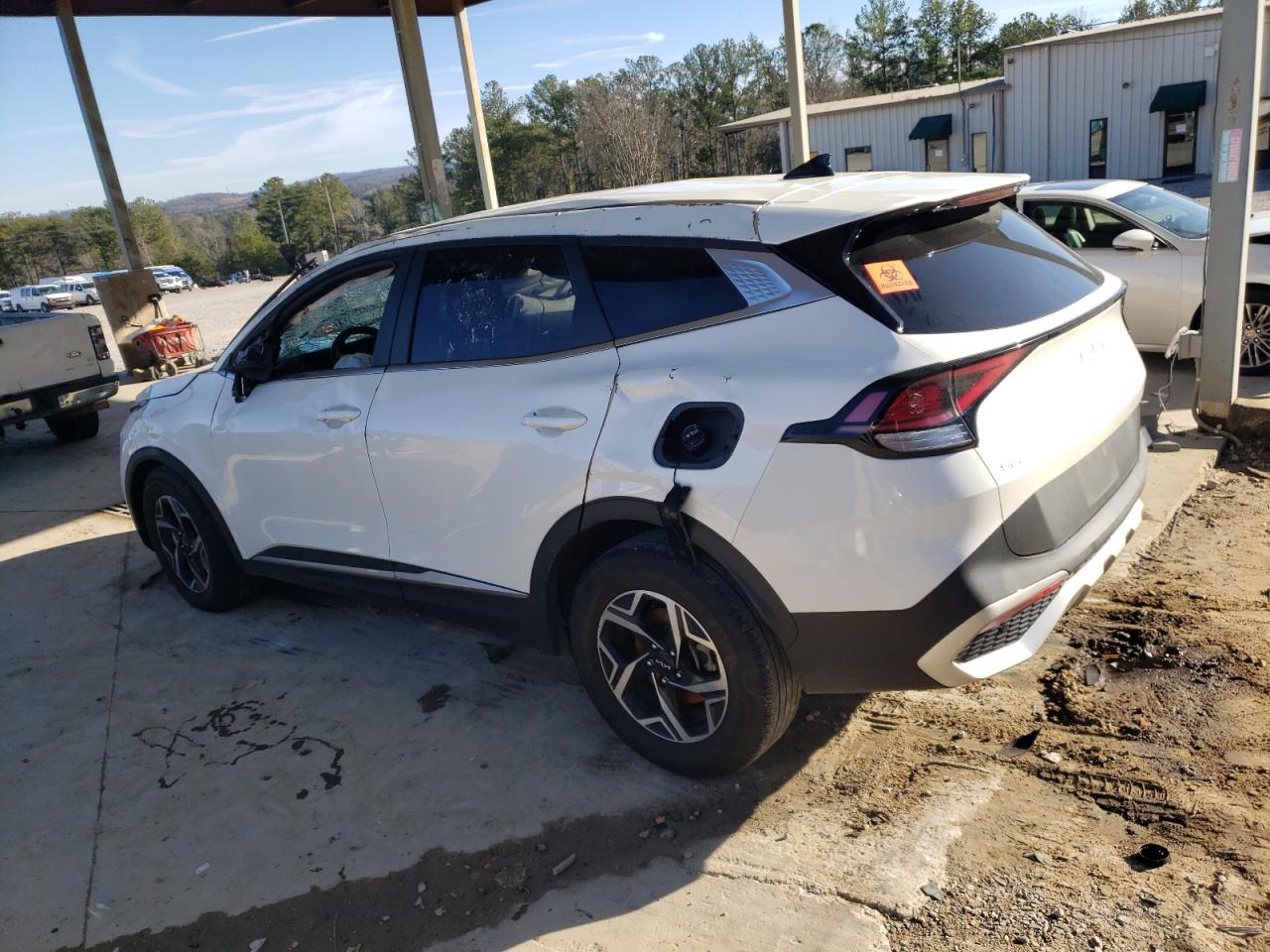 2023 KIA Sportage VIN KNDPU3AF5P7135712 Copart auction photo, all over damage thumbnail 2