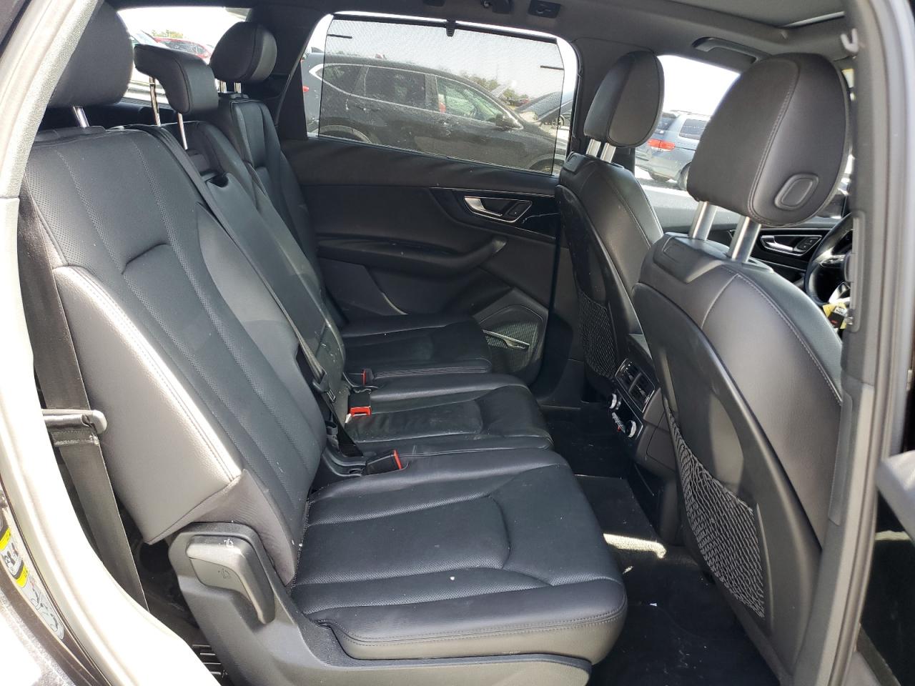 2017 Audi Q7 VIN WA1LAAF74HD022599 Copart auction photo, front end damage thumbnail 11