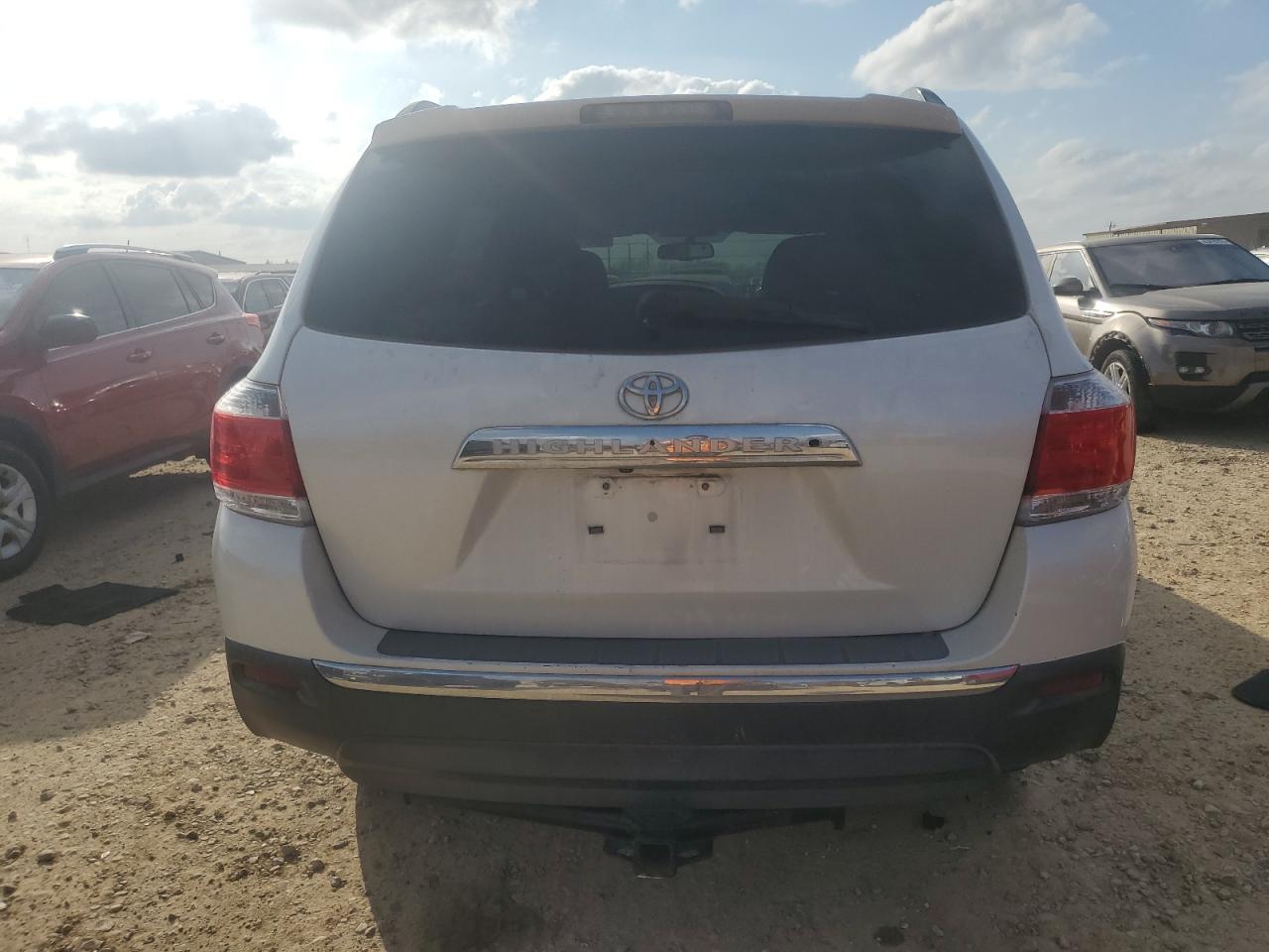 2011 Toyota Highlander VIN 5TDYK3EH1BS039712 Copart auction photo, frame damage damage thumbnail 6