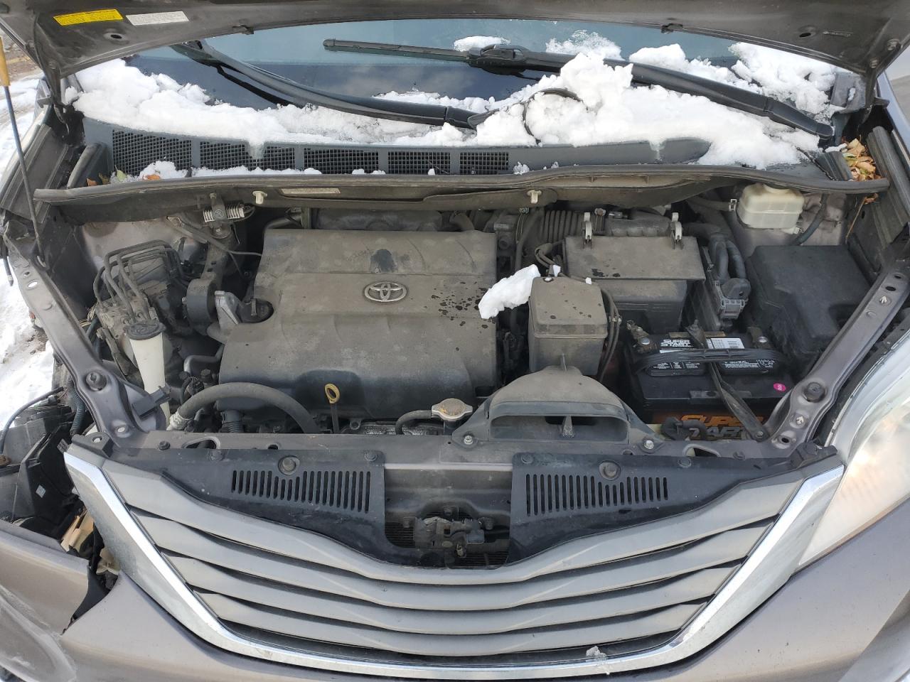 2013 Toyota Sienna VIN 5TDDK3DC2DS070135 Copart auction photo, front end damage thumbnail 13