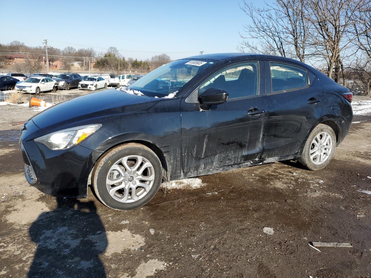 2018 Toyota Yaris VIN 3MYDLBYV3JY315372