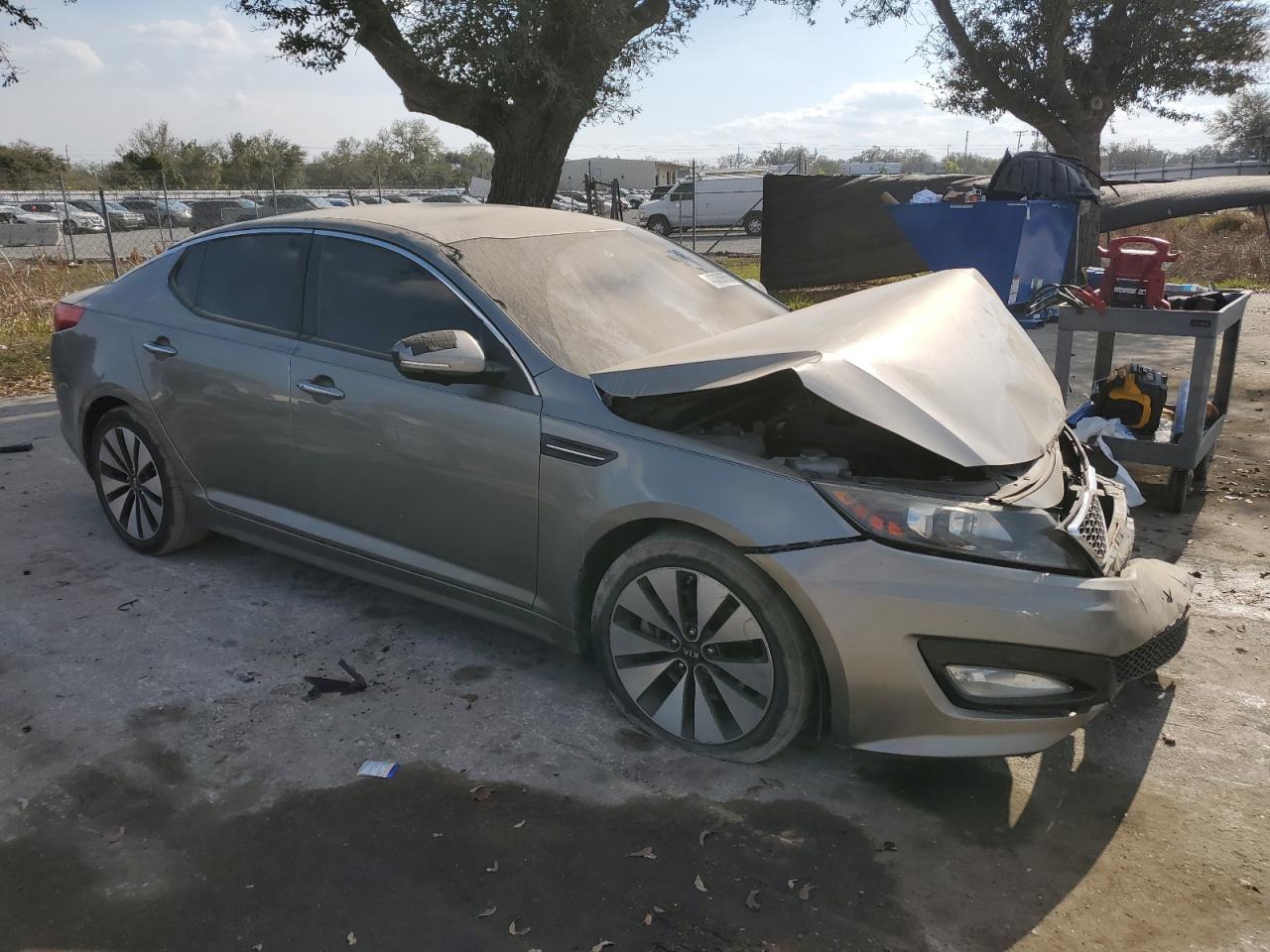2013 KIA Optima VIN 5XXGR4A6XDG213525 Copart auction photo, front end damage thumbnail 4