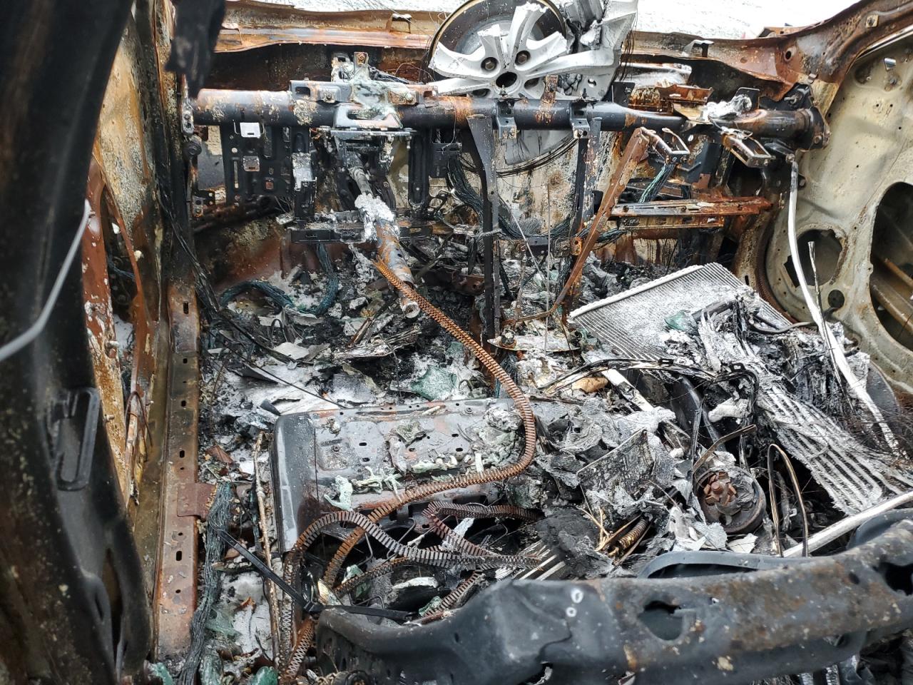 2023 Chevrolet Malibu VIN 1G1ZD5STXPF187196 Copart auction photo, burn damage thumbnail 8