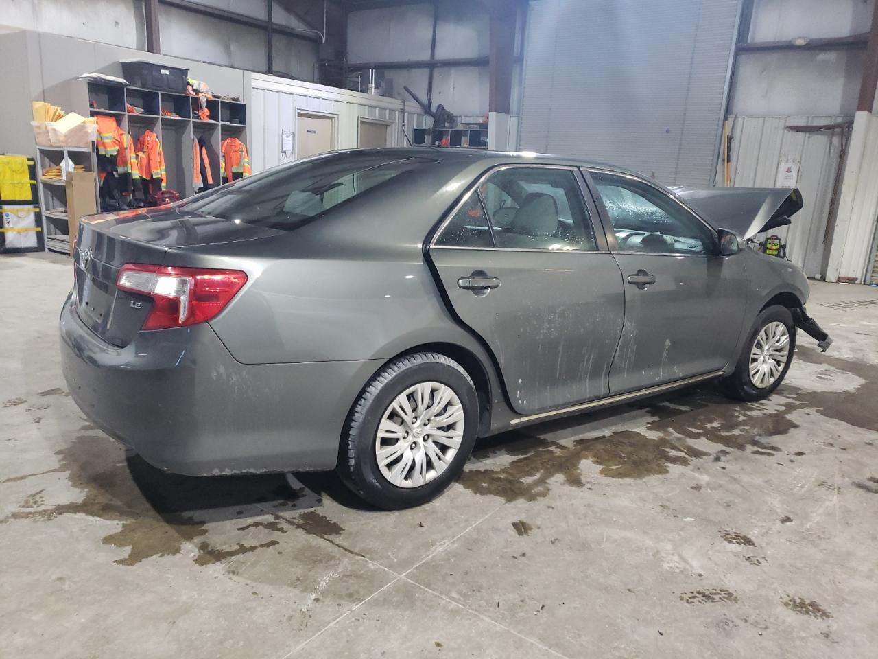 2013 Toyota Camry VIN 4T1BF1FKXDU643374 Copart auction photo, front end damage thumbnail 3