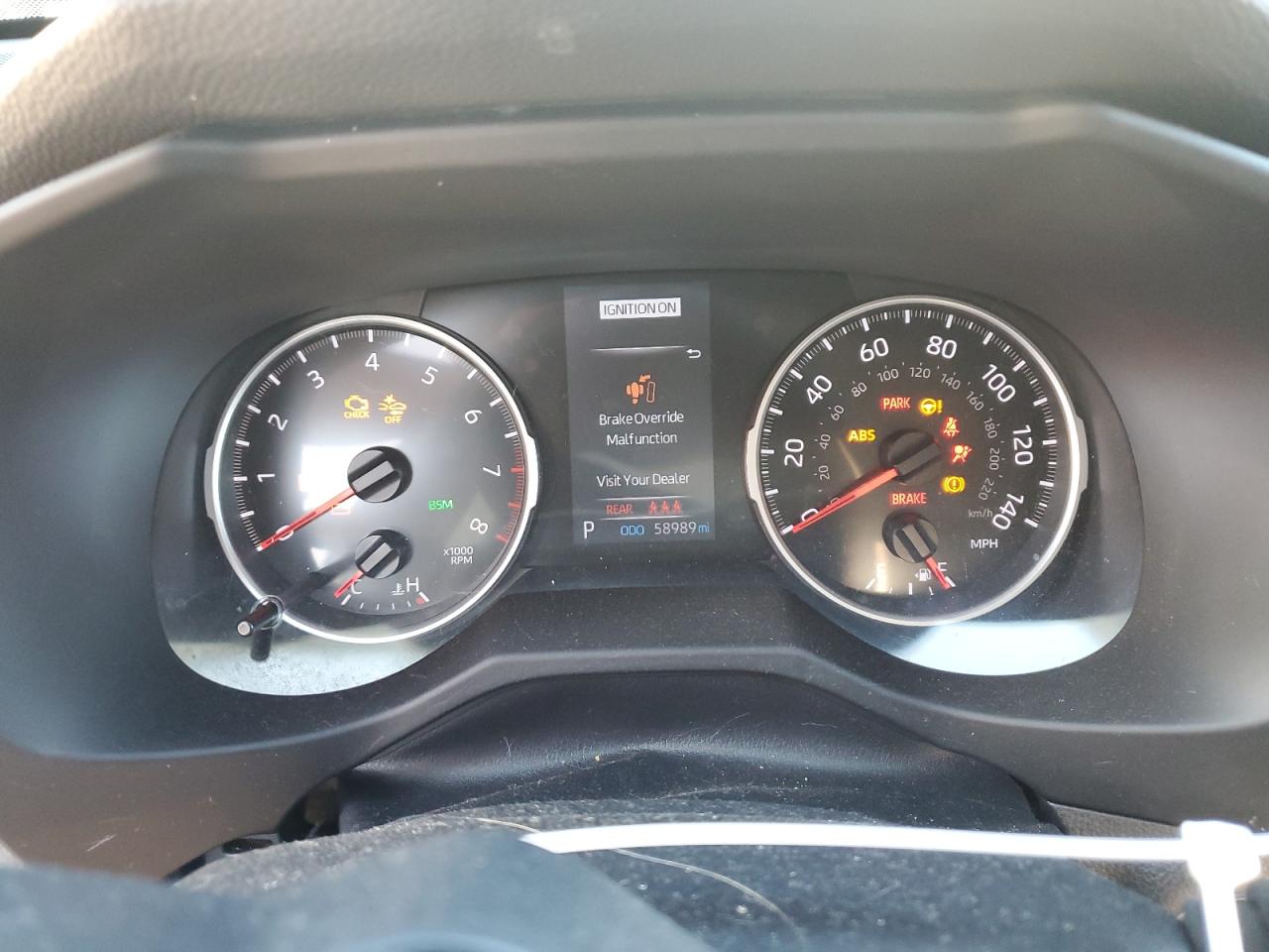 2021 Toyota RAV 4 VIN 2T3W1RFV2MW159716 Copart auction photo, front end / side damage thumbnail 9