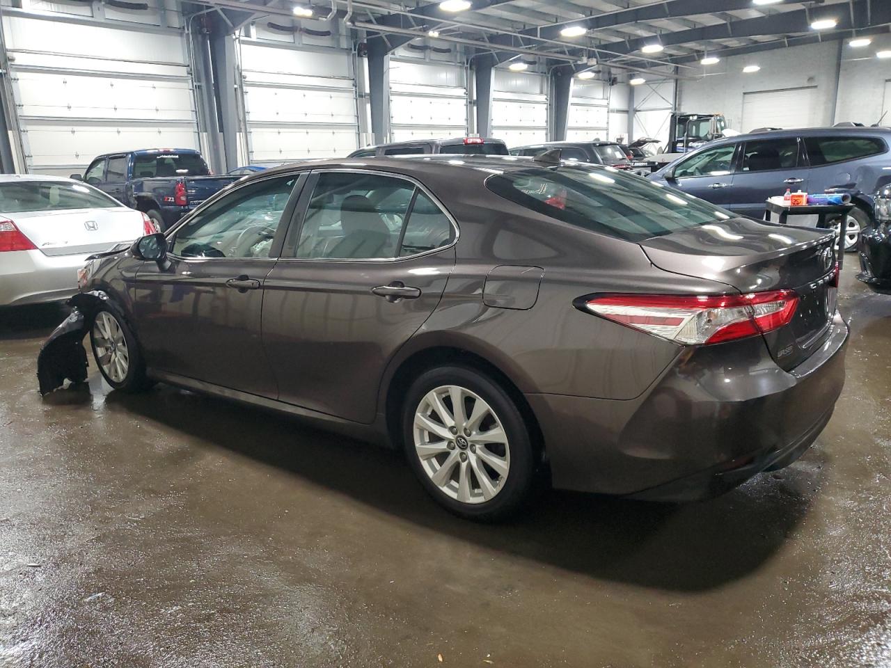 2019 Toyota Camry VIN 4T1B11HK9KU765846 Copart auction photo, front end / side damage thumbnail 2