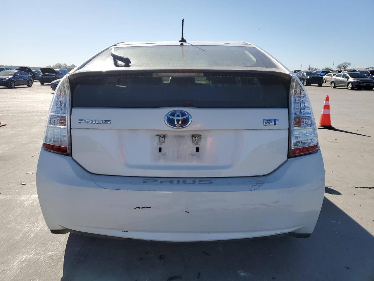 2011 Toyota Prius VIN JTDKN3DU3B5372706 Copart auction photo, side damage thumbnail 6